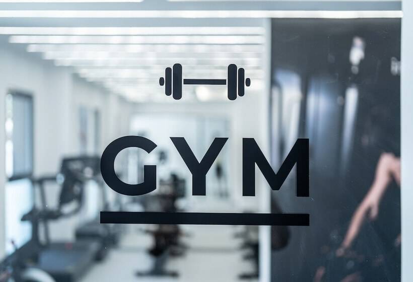 The Edge   Luxury Residences