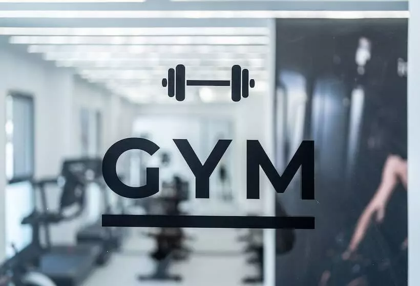 The Edge   Luxury Residences