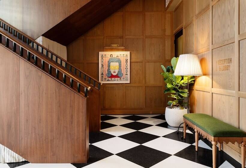 אתר נופש Palihouse Hyde Park Village