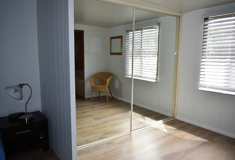 Sussex Palms Holiday Park