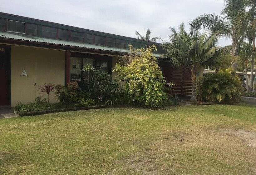 Sussex Palms Holiday Park