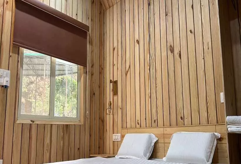 Retkeilymaja Panna Resort