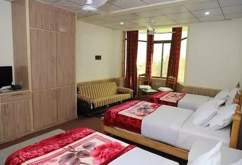 هتل Blossom Guest House Gilgit