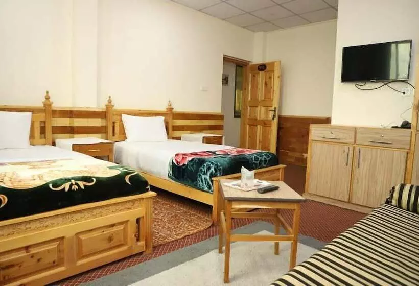 هتل Blossom Guest House Gilgit