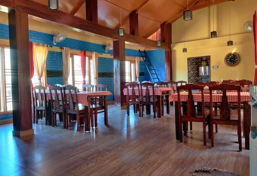 Отель Burans And Restaurant