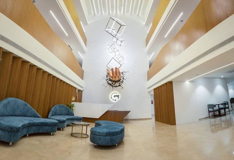 فندق Clubway Grand