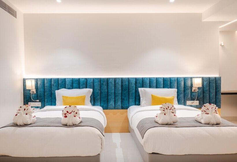 فندق Clubway Grand