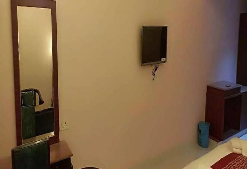 Hotelli Daffodil Inn