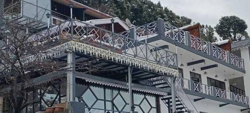 Hotel Jai Anjana Resort