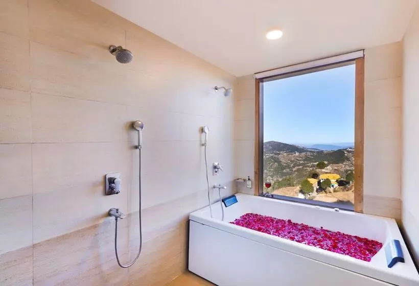 Lemon Tree Hotel Mukteshwar