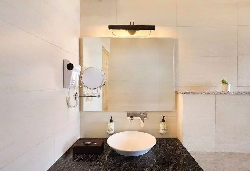 Lemon Tree Hotel Mukteshwar