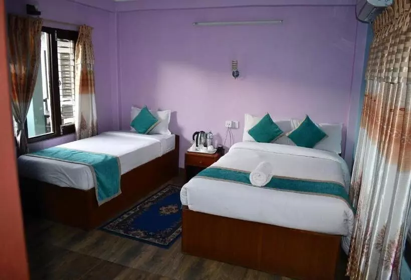 هتل Miracle Pokhara