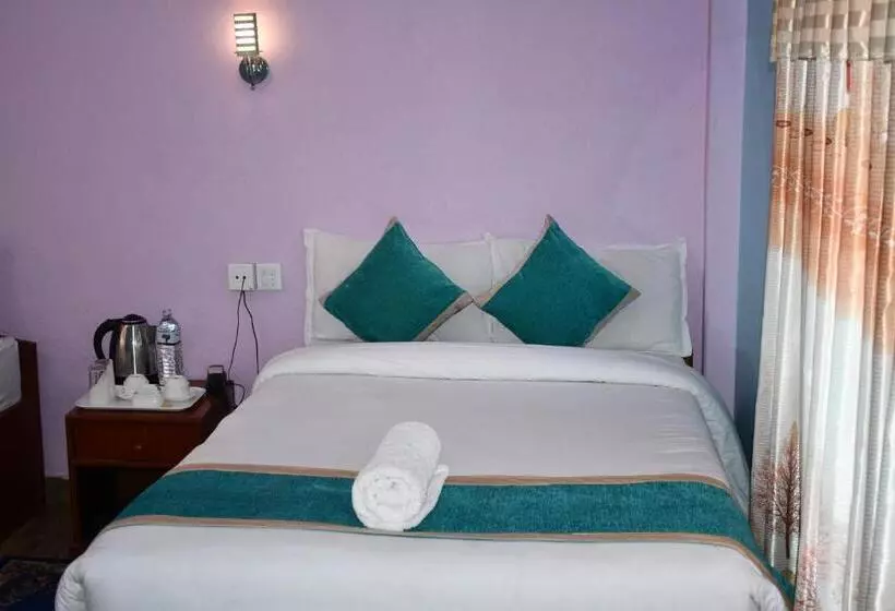 هتل Miracle Pokhara