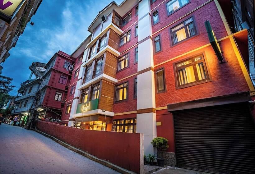 Отель Muscatel Dzeemkhang