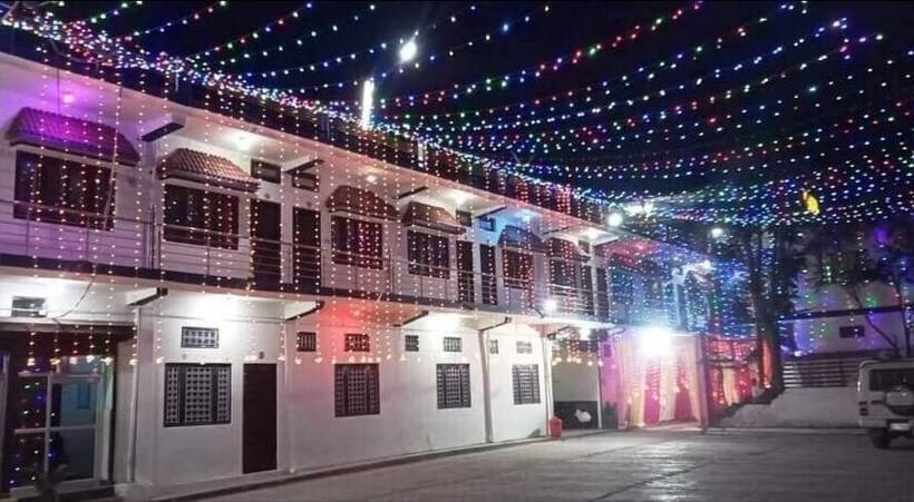 Hotel Omkaar And Restaurant