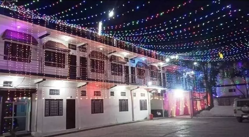 Hotelli Omkaar And Restaurant