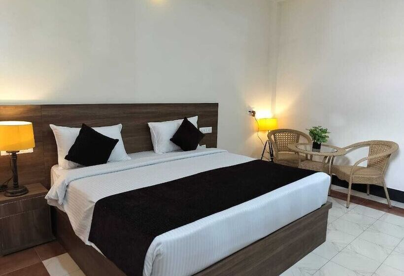 בית מלון כפרי Pride Resort Rudraprayag