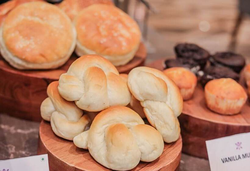 فندق Regenta Place Bhopal