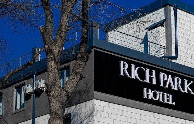 هتل Rich Park