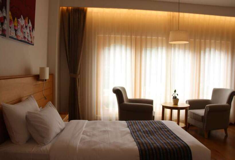 هتل Seven Suites Thimphu