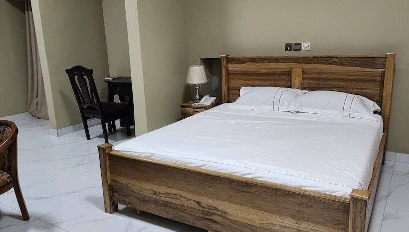 Отель Sevista Plus