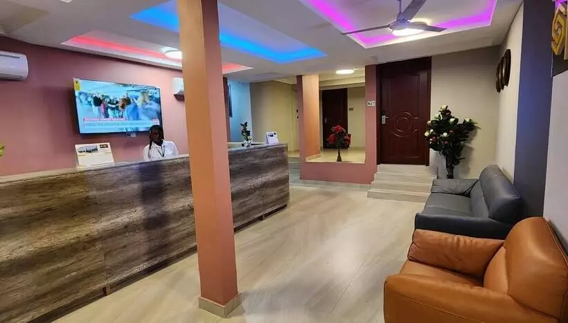 Hotelli Sevista Plus