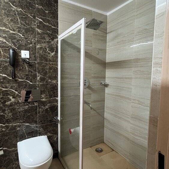 هتل The Bundela   Khajuraho, Madhya Pradesh