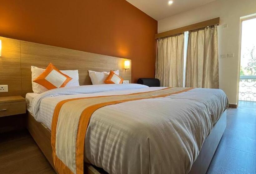 هتل The Bundela   Khajuraho, Madhya Pradesh