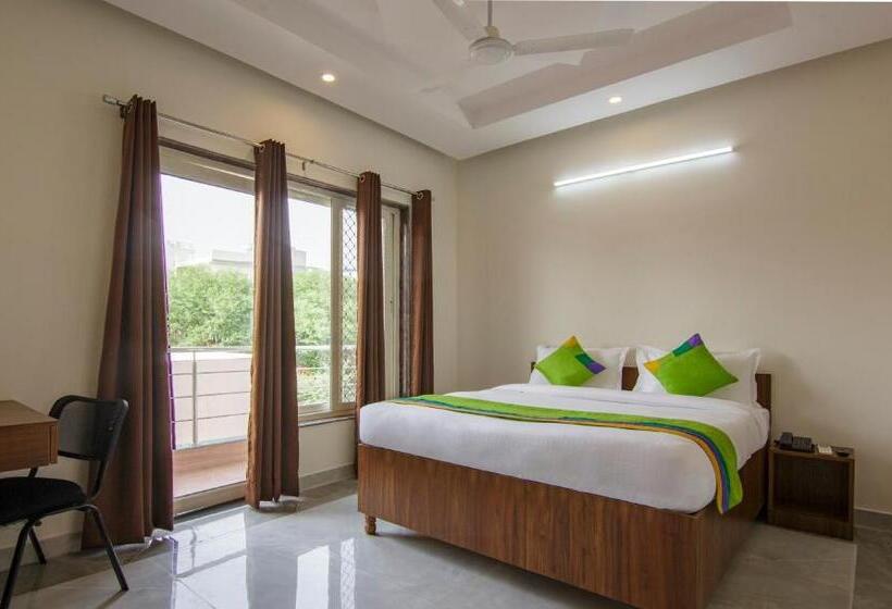 בית מלון כפרי Treebo Grand Vista   62