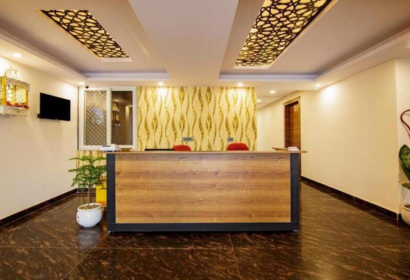 בית מלון כפרי Treebo Grand Vista   62