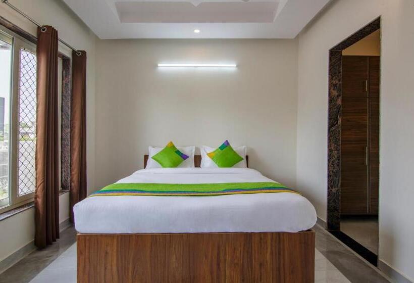 בית מלון כפרי Treebo Grand Vista   62