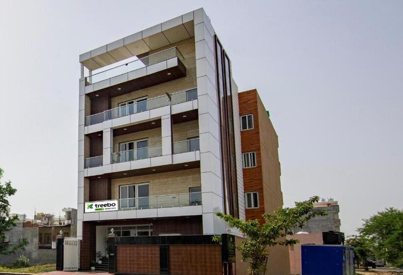 בית מלון כפרי Treebo Grand Vista   62