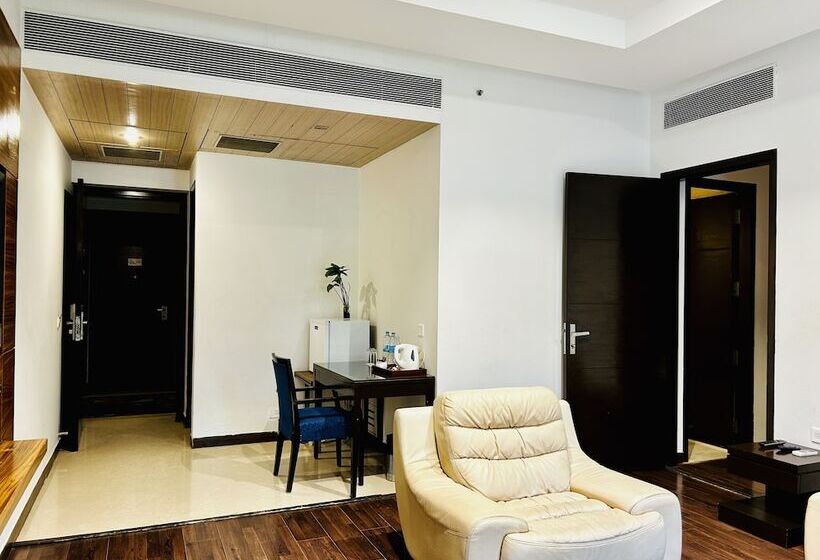 渡假胜地 Bel La Monde Hotel Chhattarpur South Delhi