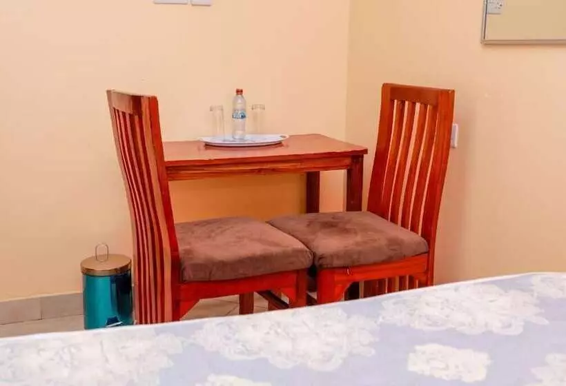 Triplinq Hotel & Resort