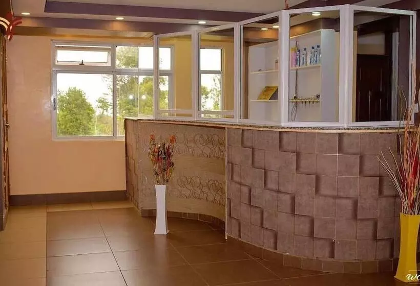 Triplinq Hotel & Resort