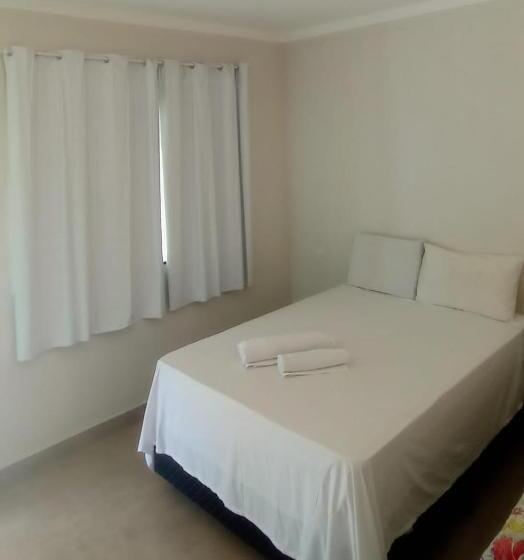 ユースホステル Chalés Ipê Do Lago