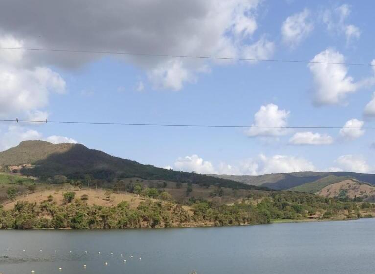 ユースホステル Chalés Ipê Do Lago