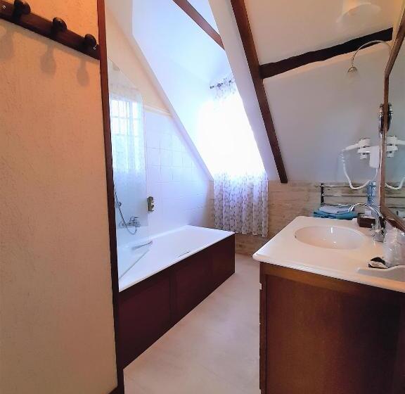 Appartement Prestige Résidentiel 3 Chambres 3 Salles De Bain Au Manoir De Mathan à Crépon 5 Mn D Arr