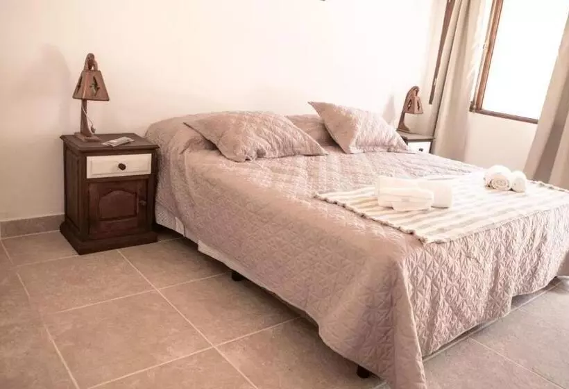 Aamiaismajoitus (B&B) Nido De Cóndores