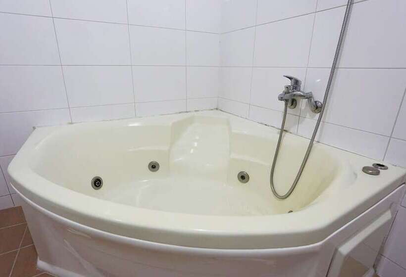 Boryeong  Gyeongdong Motel