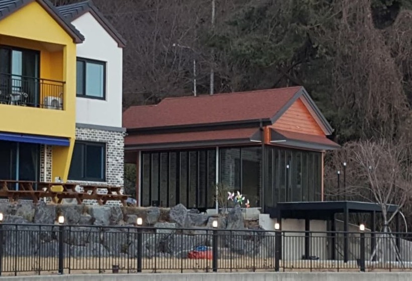 Changwon Gwaengibada Pension