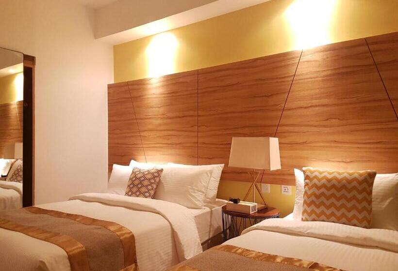 Ferra Hotel And Garden Suites