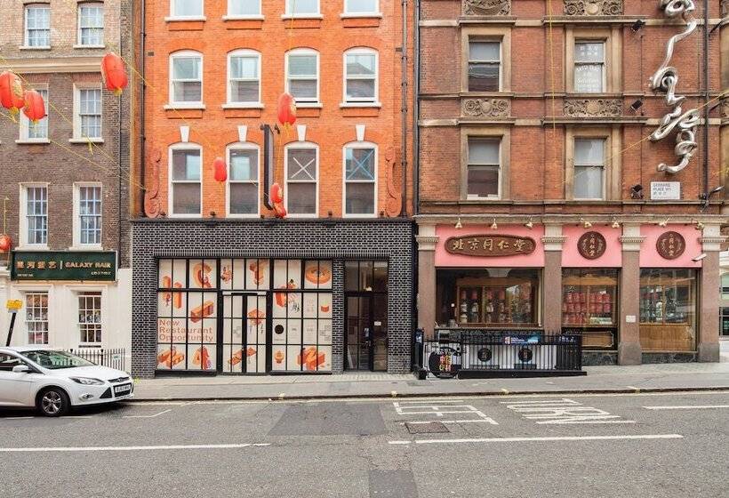 Hausd   Leicester Square