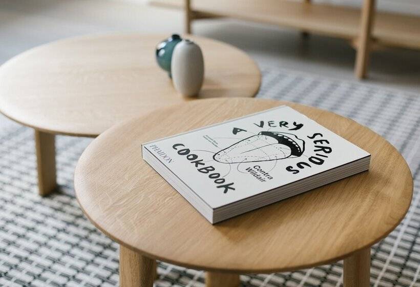 Hausd   Leicester Square