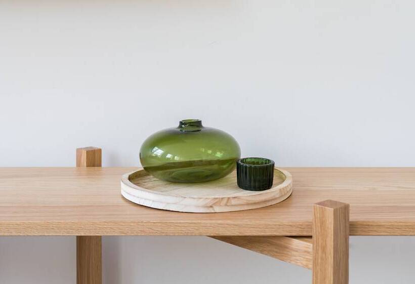 Hausd   Leicester Square