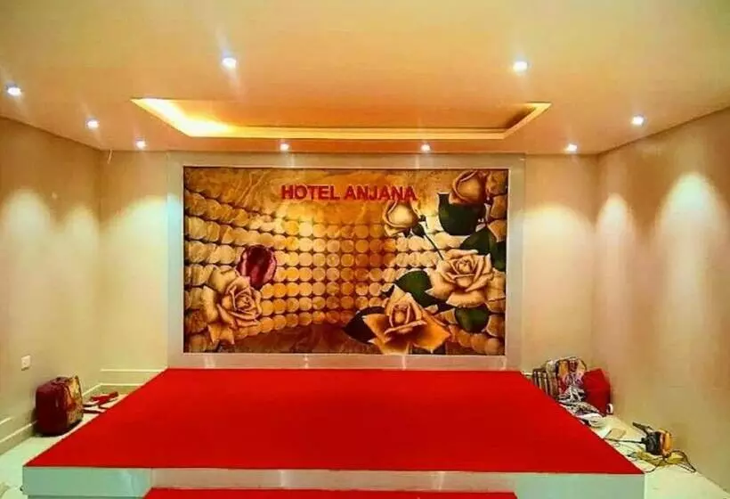 ホテル Anjana