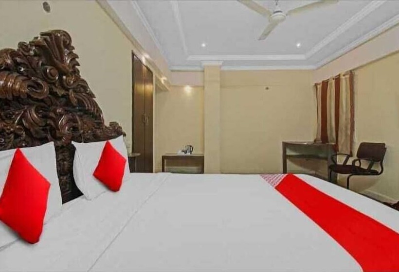 Hotel Maruthi Residency