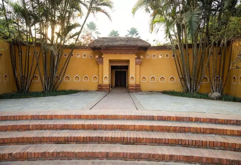 هتل Unnati Cultural Village