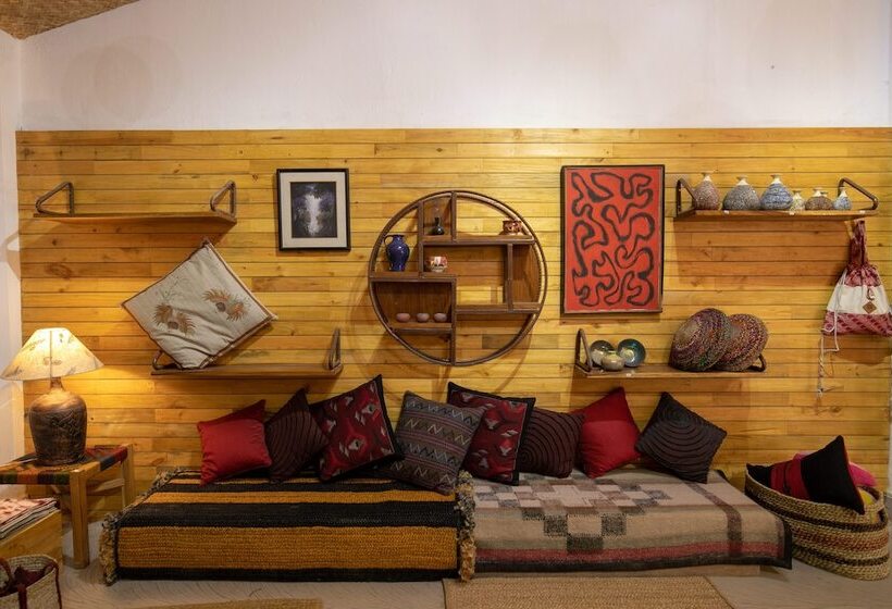 هتل Unnati Cultural Village