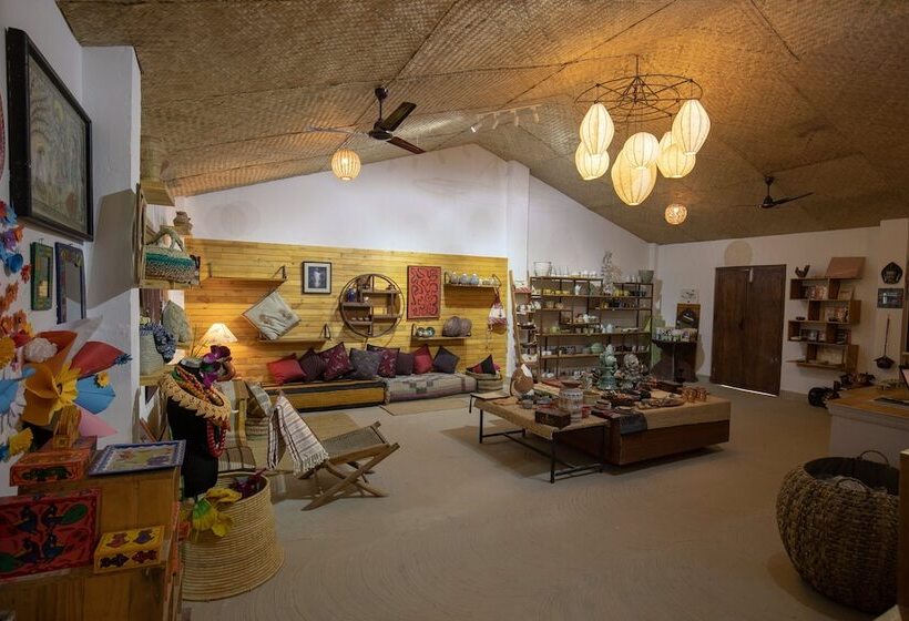 هتل Unnati Cultural Village